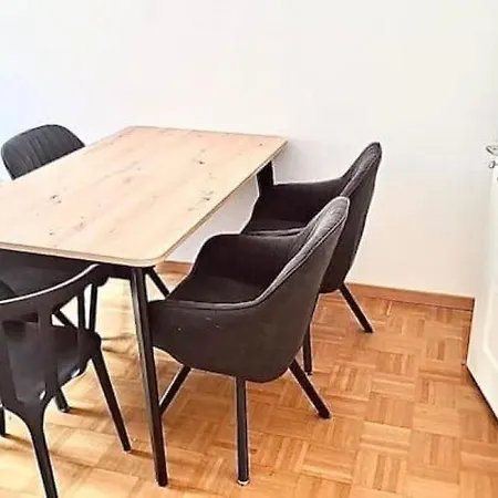 Spacious Flat Next To Hb Konrad Self Checkin * Zürih